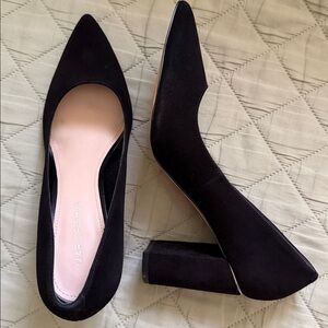 Marc Fisher Suede Dress Pumps 3” heel Silver metallic band party professional